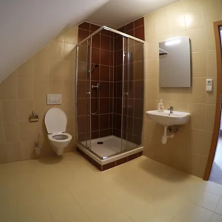 U Tri Statkaru Гостевой дом 4*