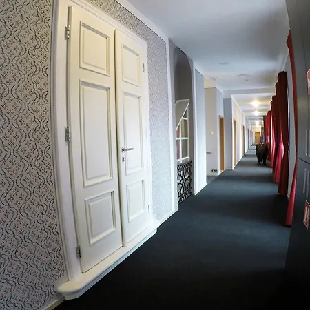 Penzion U Tri Statkaru Guest house Dobris