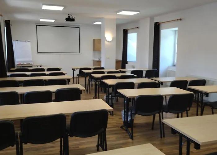 U Tri Statkaru Pensión
